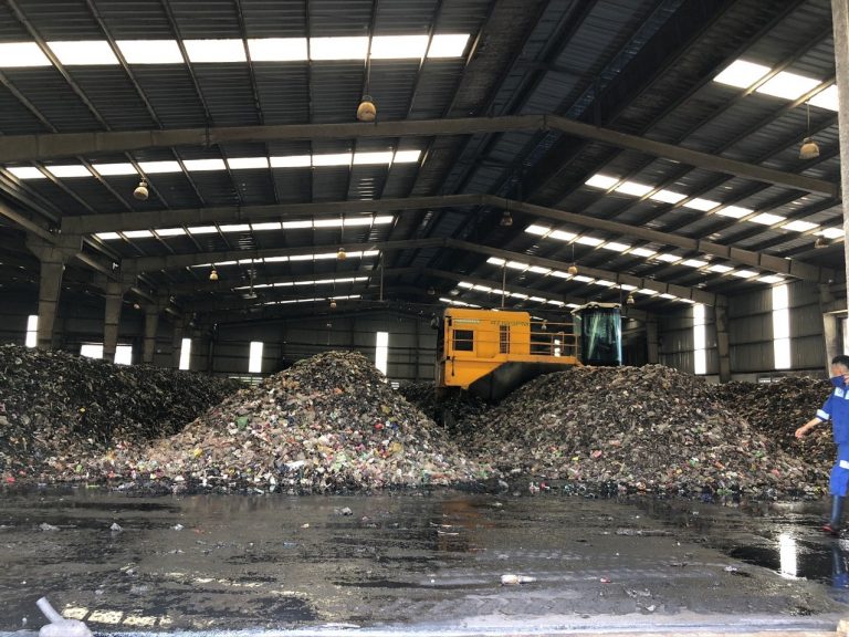 Ủ phân Compost bằng rác thải hữu cơ