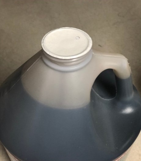 Seal trên chai sản phẩm Vi sinh Microbe-Lift