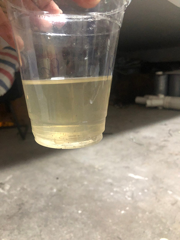 Bùn ở bể hiếu khí 