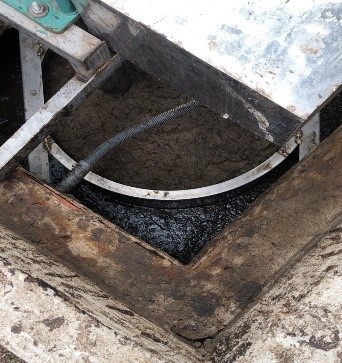 Bùn nổi bể lắng do dư thừa FOG