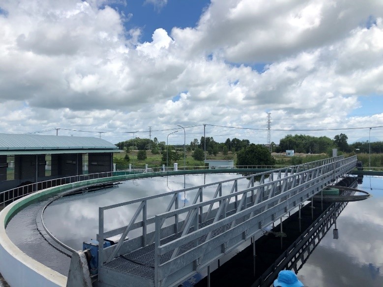 Bể lắng bùn thứ cấp đóng vai trò quan trọng trong việc kiểm soát hàm lượng bùn