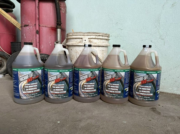 Men vi sinh Microbe-Lift IND chuyên dùng để nuôi cấy vi sinh nước thải mủ cao su.