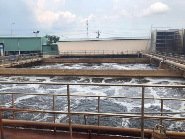 Bể sinh học hiếu khí của hệ thống xử lý nước thải Nhà máy giấy Hải Phương.