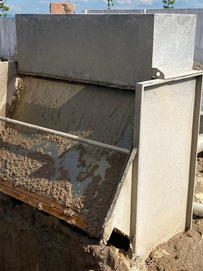 Nước thải ngành giấy và bột giấy đặc trưng bởi hàm lượng TSS cao.