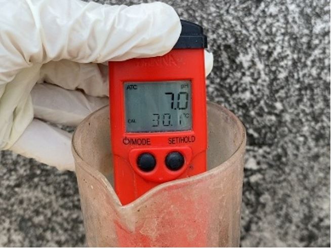 Khi khởi động hệ sinh học, duy trì pH tại các bể sinh học Anoxic và hiếu khí ổn định ở mức 7.0 – 8.5 tạo điều kiện thuận lợi để vi sinh phát triển và xử lý Nitơ Amonia. Khi khởi động hệ sinh học, duy trì pH tại các bể sinh học Anoxic và hiếu khí ổn định ở mức 7.0 – 8.5 tạo điều kiện thuận lợi để vi sinh phát triển và xử lý Nitơ Amonia.