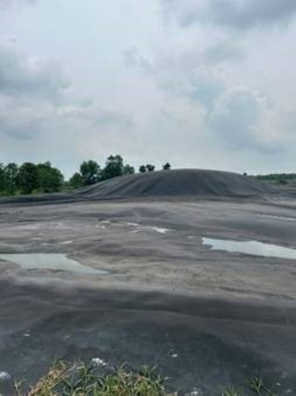 Hầm Biogas hiệu suất xử lý kém. Hầm Biogas hiệu suất xử lý kém.
