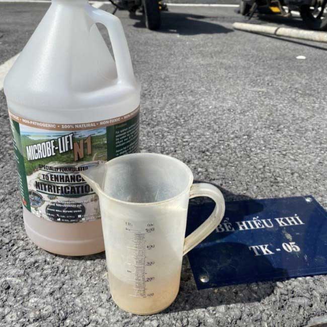 Microbe-Lift N1 được bổ sung trong quá trình vận hành HTXLNT thủy sản để khôi phục nhanh hệ vi sinh Nitrat hóa. Microbe-Lift N1 được bổ sung trong quá trình vận hành HTXLNT thủy sản để khôi phục nhanh hệ vi sinh Nitrat hóa.